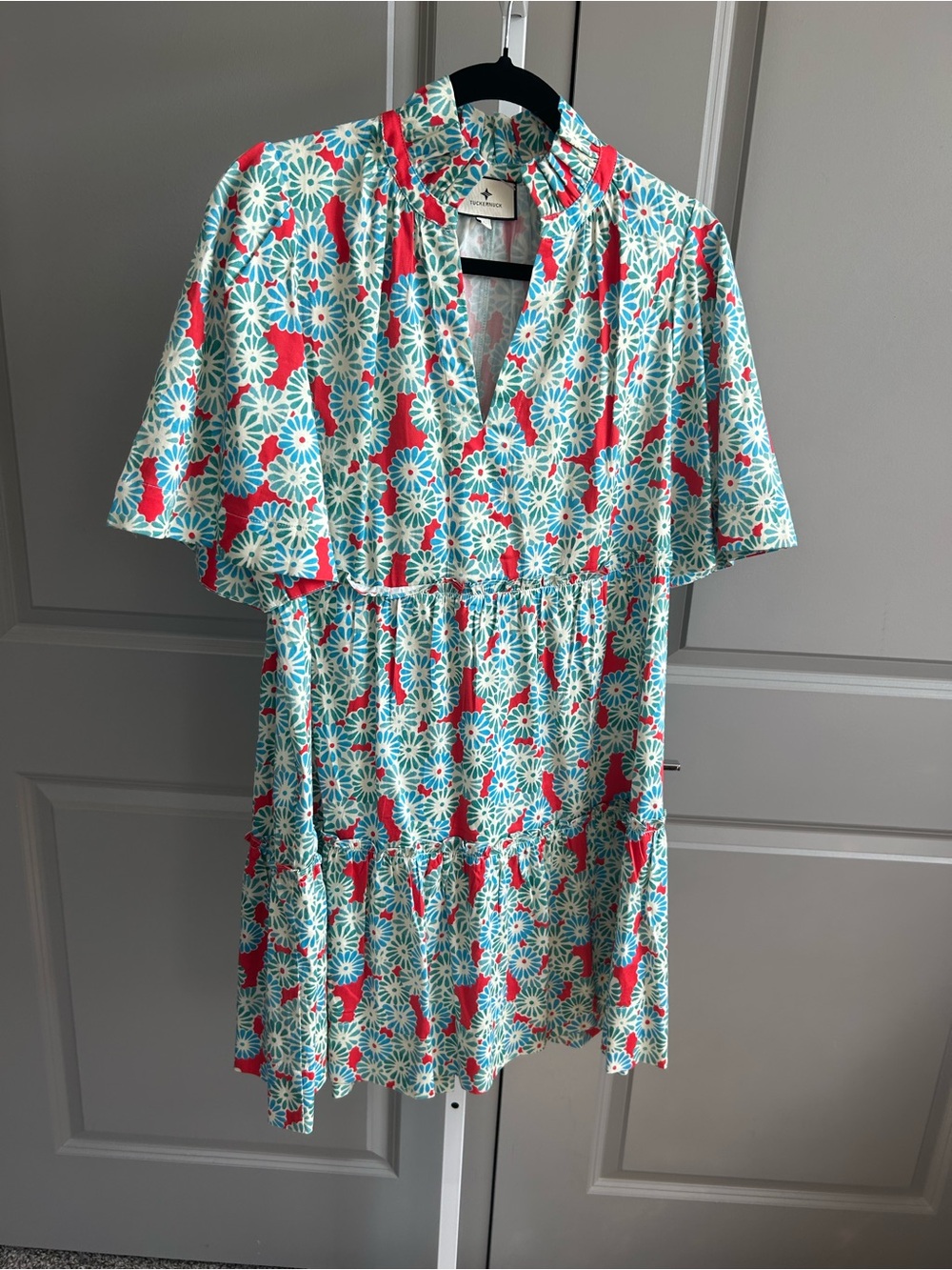 Tuckernuck Poppy Bloom Crawford Dress Size Large Floral resort wear  #123 - Picture 2 of 11